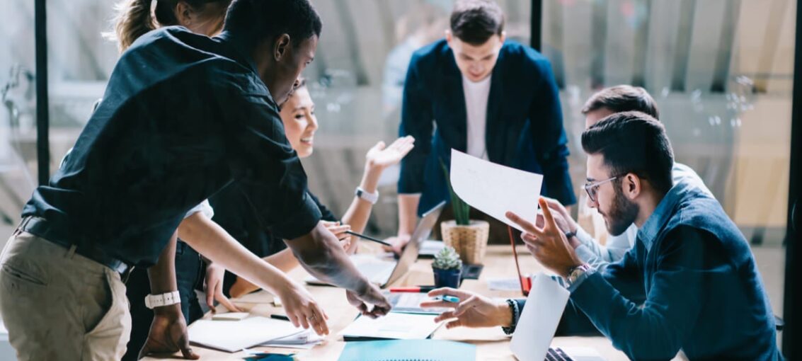 A Complete Guide to Using Businessly for Maximum Productivity and Growth