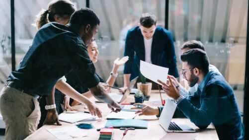 A Complete Guide to Using Businessly for Maximum Productivity and Growth