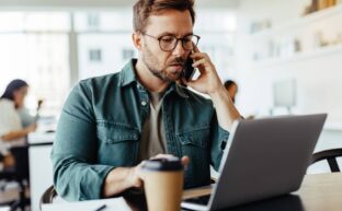 How to Become a Productivity Coach Online and Help Others Maximize Their Potential