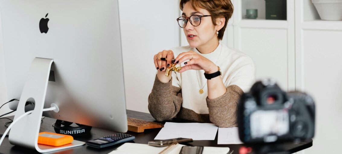 Online Coaching Marketplace: How to Find, Join, or Launch in Today’s Growing Digital Coaching Economy