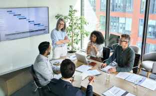 Mastering Success Through Effective Field Sales Training